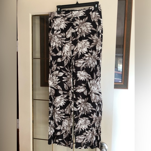 Banana Republic pants - Picture 1 of 3